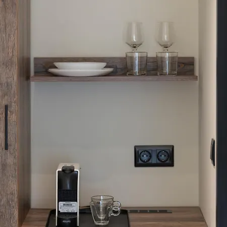Phos Luxury Living 3* Σάρτη