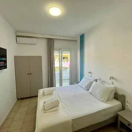 Afrodite Ii Hotel apartamentowy Sarti