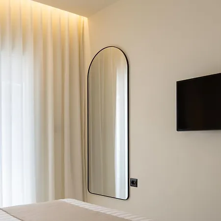 Phos Luxury Living Lejlighedshotel 3*