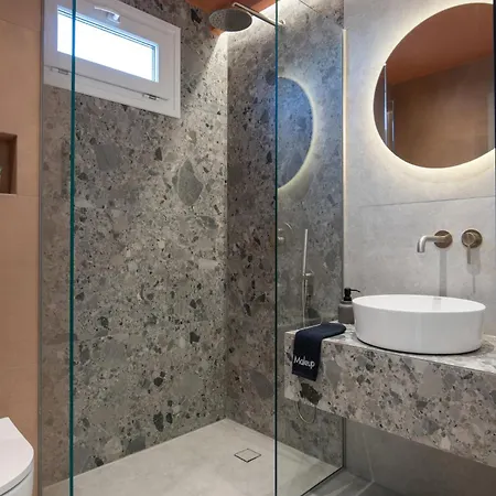 Phos Luxury Living Lejlighedshotel