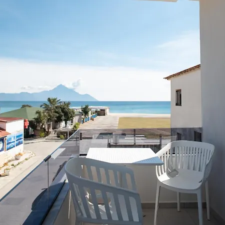 Phos Luxury Living Lejlighedshotel Sarti