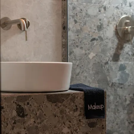 Phos Luxury Living Sarti