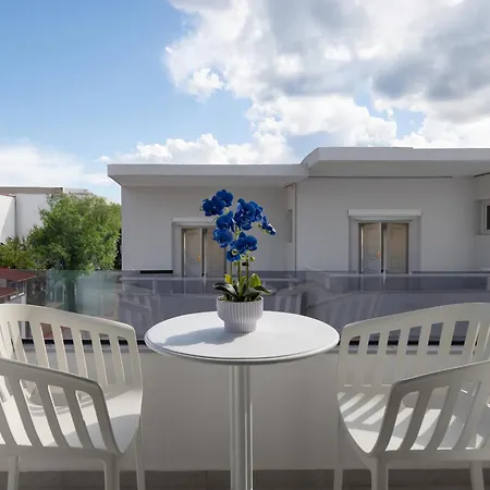 Phos Luxury Living Lejlighedshotel
