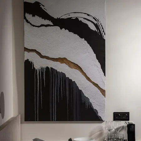 Phos Luxury Living