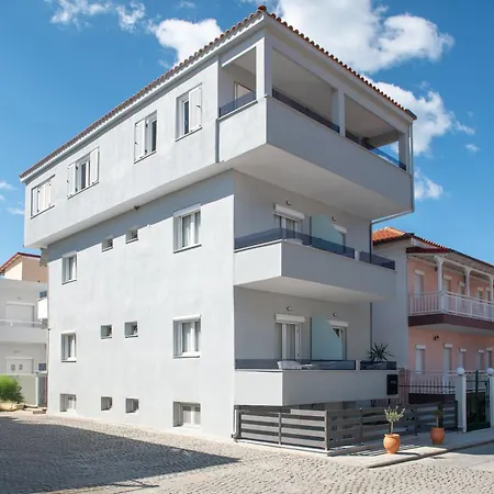 Phos Luxury Living 3*